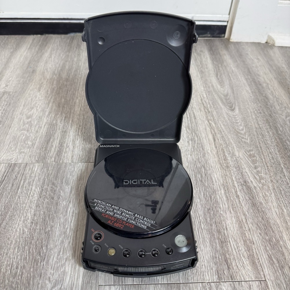 Magnavox AZ6892 Vintage Portable CD Player With Case - FOR PARTS ONLY Untested